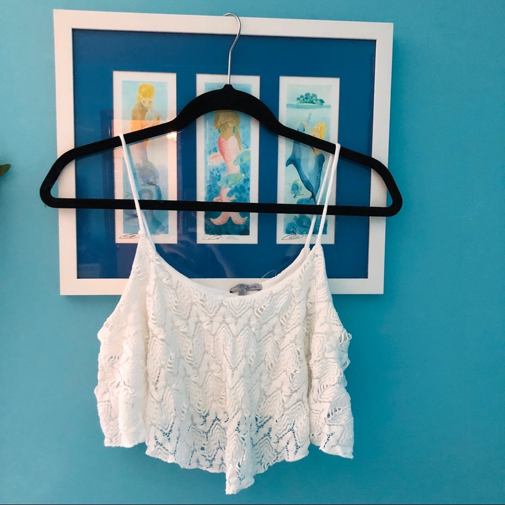 White crop top